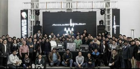 Waves En La Paz